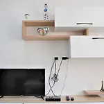 Vlora Apartment 아파트 *