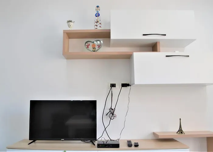 Vlora Apartment Appartamento *